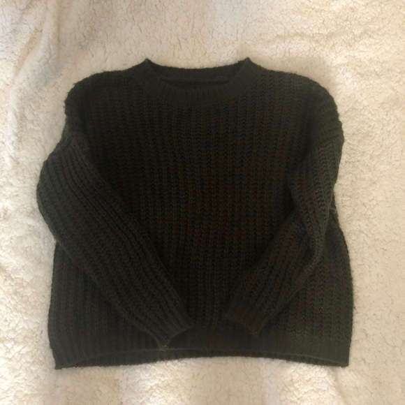 Chunky Ribbed Sweater - Picture 2 of 3